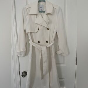 NWOT Mango white trench coat with tortoiseshell buttons XS